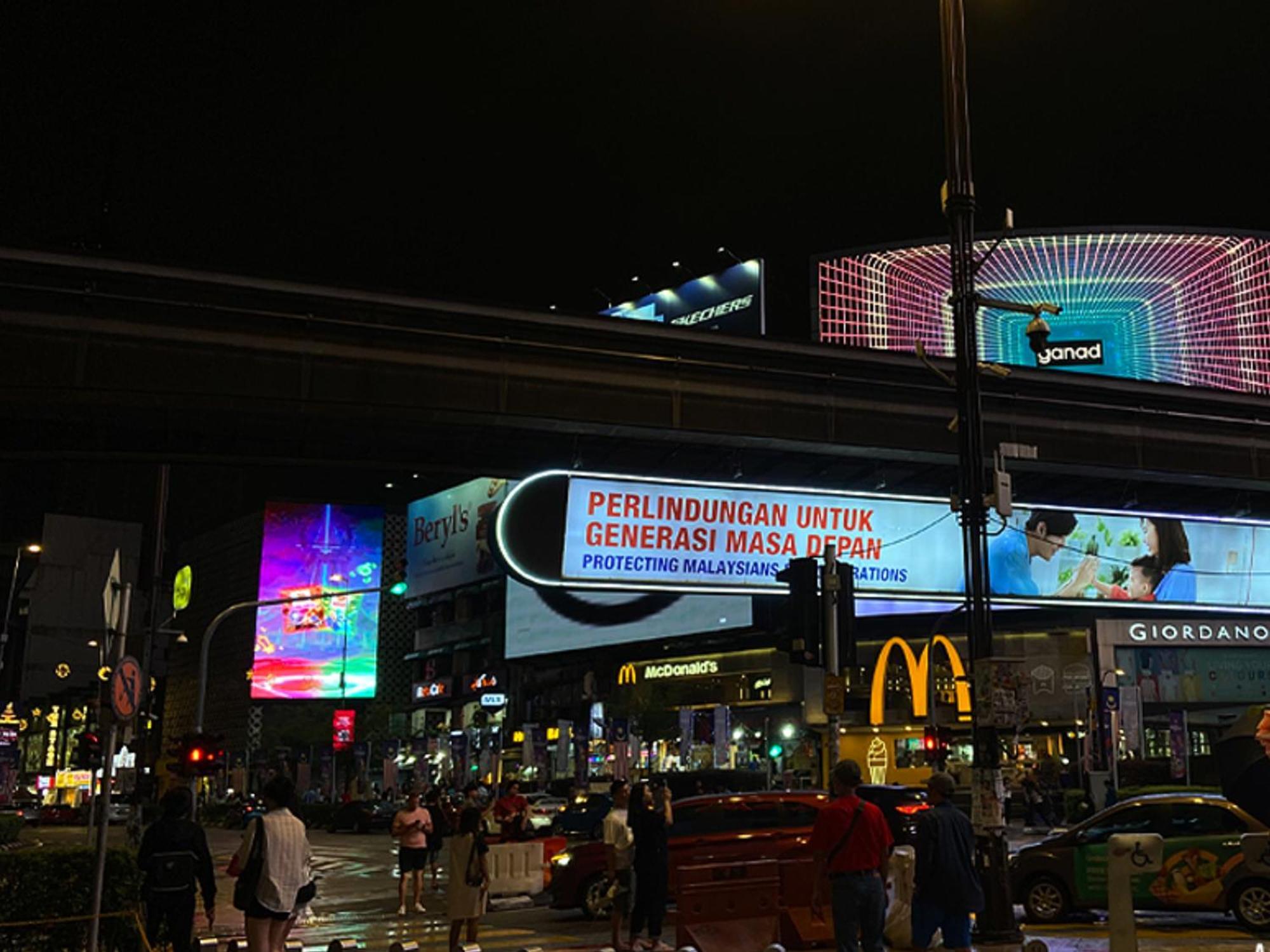 Pangsapuri 3r12pax Fahrenheit88 C10-14 Opposite Pavilion Kl Bukit Bintang Kaite Kuala Lumpur